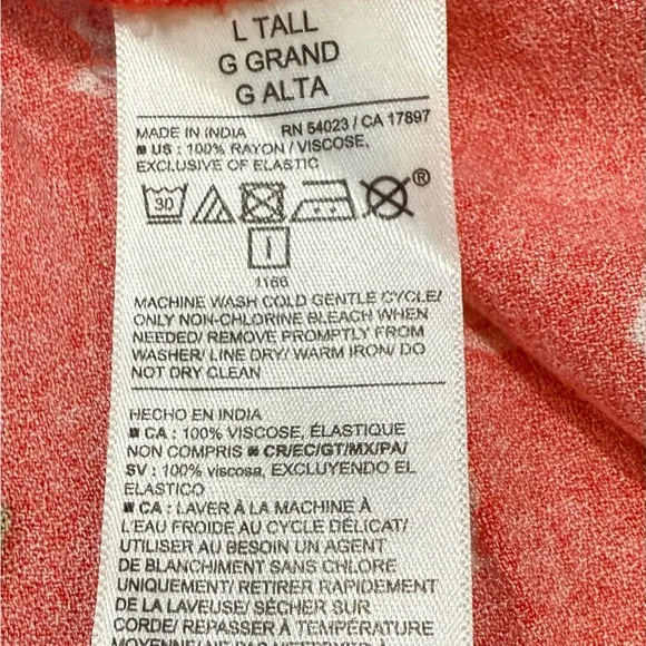 Vibrant Floral Red Women's Top, Size Large Tall - Picture 4 of 4